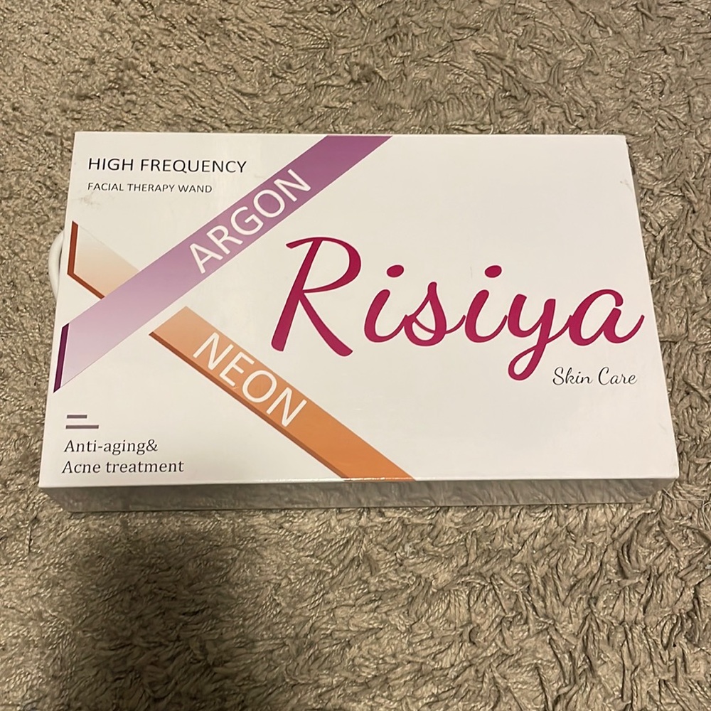 Risiya Skin Care - High Frequency Facial